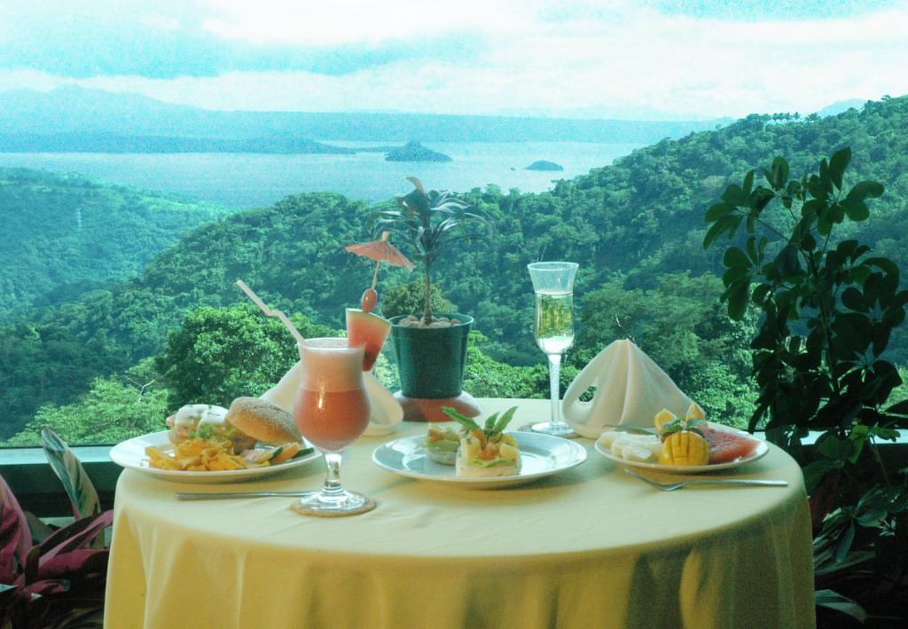Tagaytay Country Hotel Tagaytay City Εξωτερικό φωτογραφία
